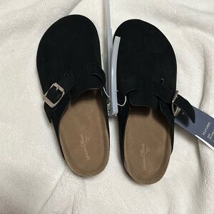 Clogs shoes Black Brand New size 6.5
